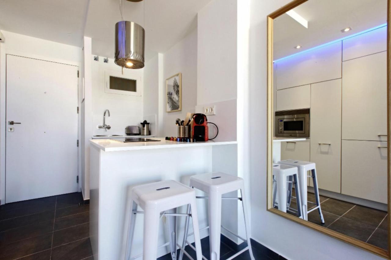Precioso Apartamento Con Vistas Al Mar Y Piscinas Benalmádena Dış mekan fotoğraf