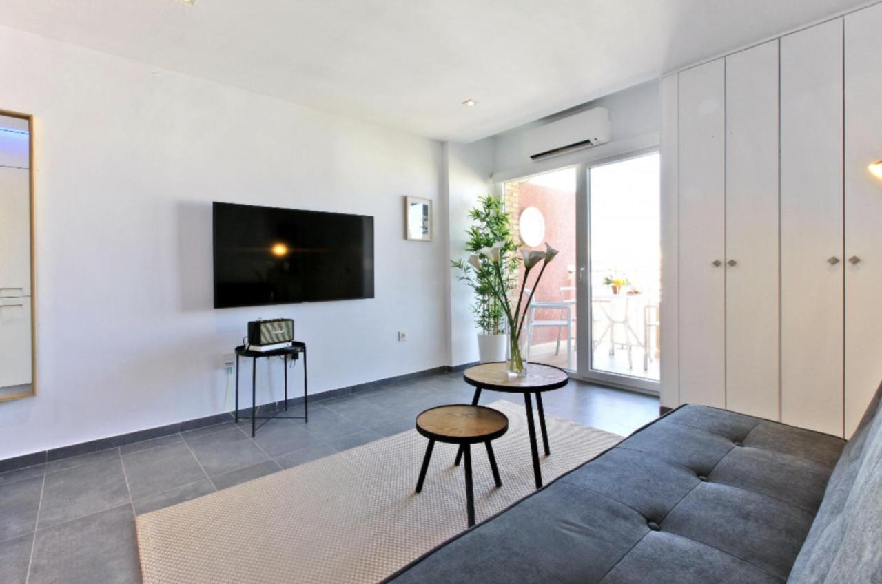 Precioso Apartamento Con Vistas Al Mar Y Piscinas Benalmádena Dış mekan fotoğraf